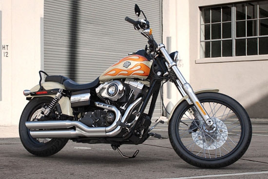 Harley-Davidson_Dyna_Wide Glide