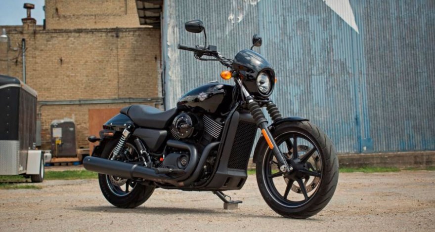 Harley-Davidson_Street_750