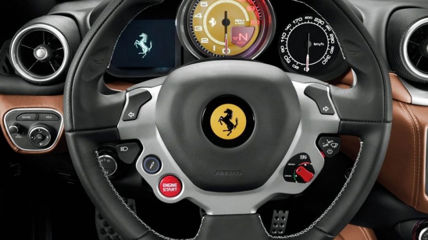Ferrari_California T_3.8 V8