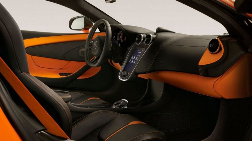 2020 McLaren 540 C V8