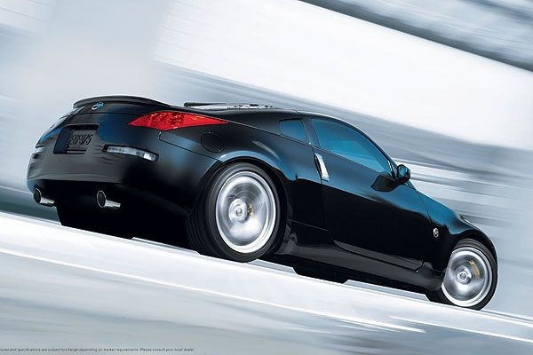 Nissan_350Z_Coupe