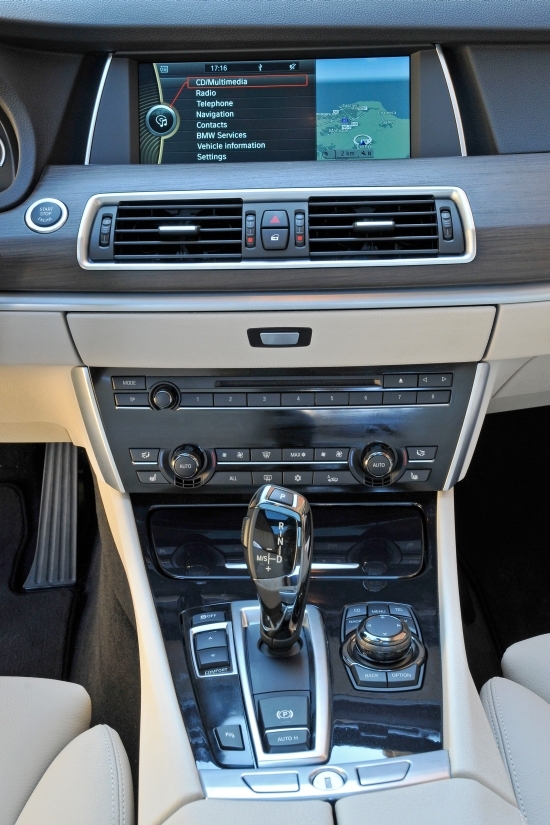 BMW_5-Series GT_520d