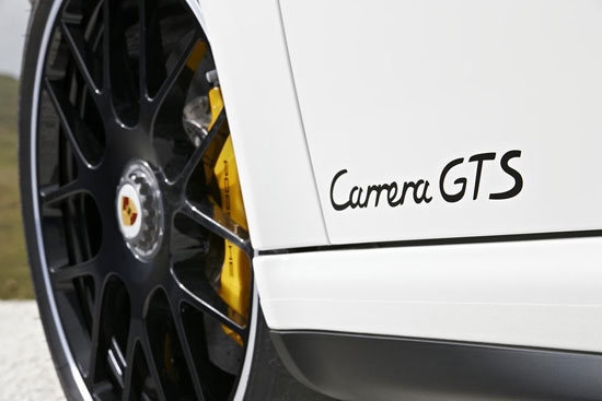Porsche_911 Carrera GTS_Coupe