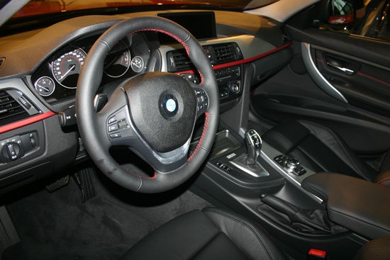 BMW_3-Series Sedan_328i Sport