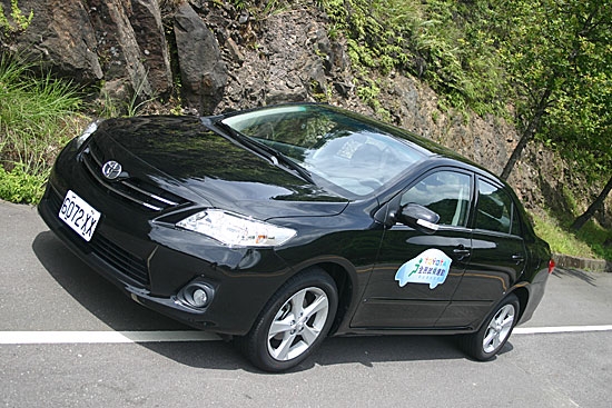 2013 Toyota Corolla Altis