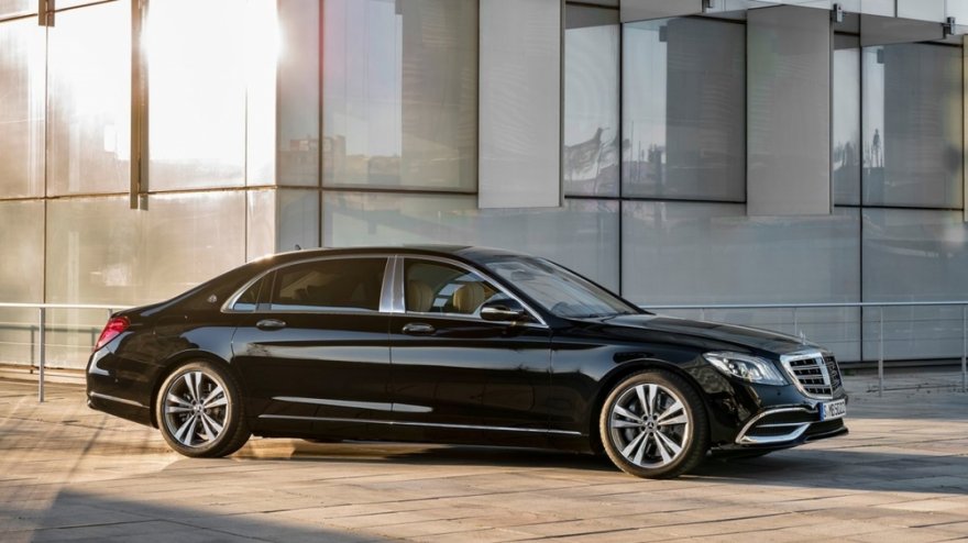 2020 M-Benz S-Class Maybach S560