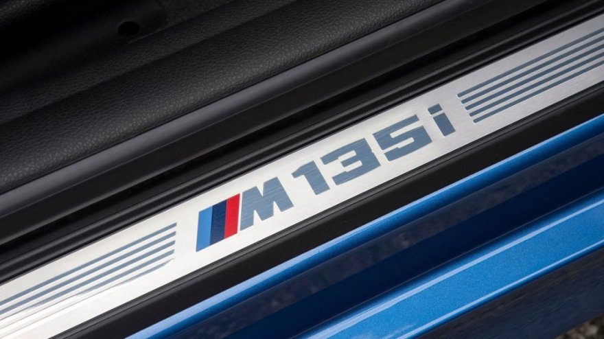 BMW_1-Series_M135i手排版