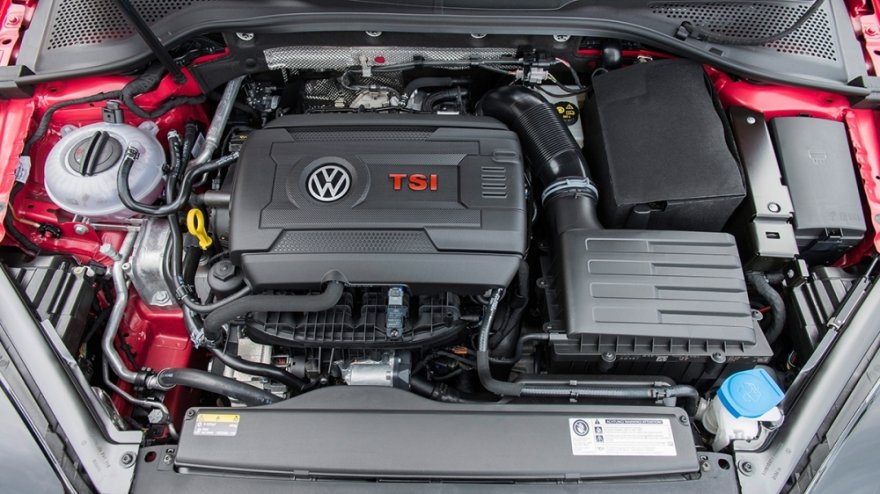 Volkswagen_Golf(NEW)_GTI