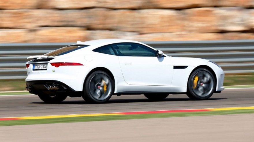 Jaguar_F-Type Coupe_R 5.0 V8