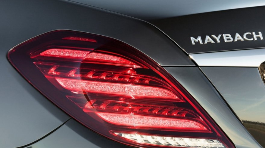 2020 M-Benz S-Class Maybach S560