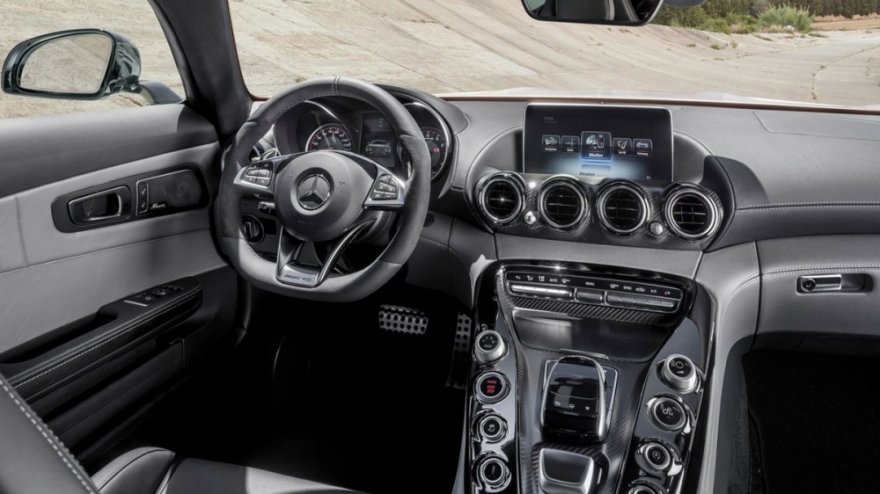 2019 M-Benz AMG GT 4.0 V8