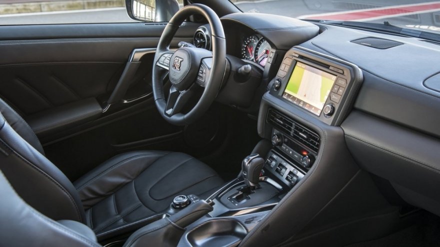 2020 Nissan GT-R 3.8 Black  Premium Edition