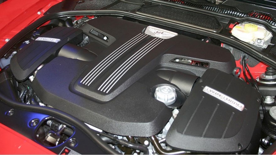 Bentley_Continental GT_4.0 V8