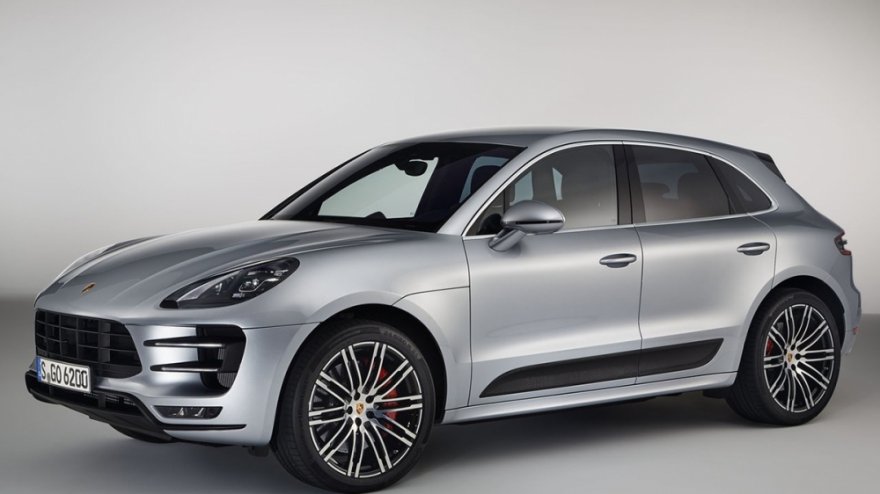 Porsche_Macan_Turbo with Performance Package